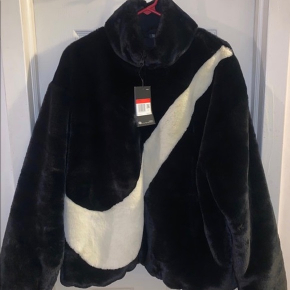 COPY - Nike Faux Fur Coat - Picture 1 of 6
